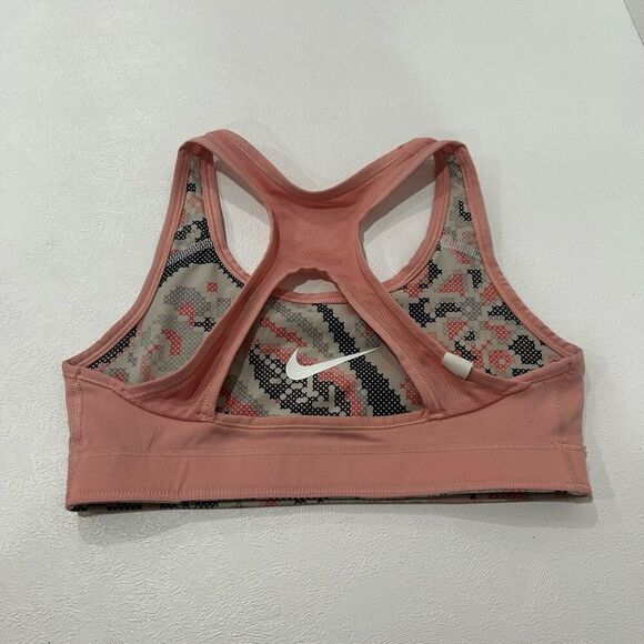 Nike Reversible Sports Bra (Women’s Small/Medium) – Pink & Patterned - Picture 2 of 8